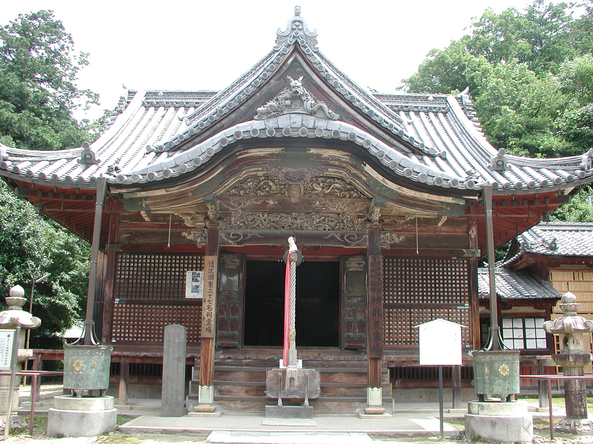 
大洞弁財天（長寿院）
