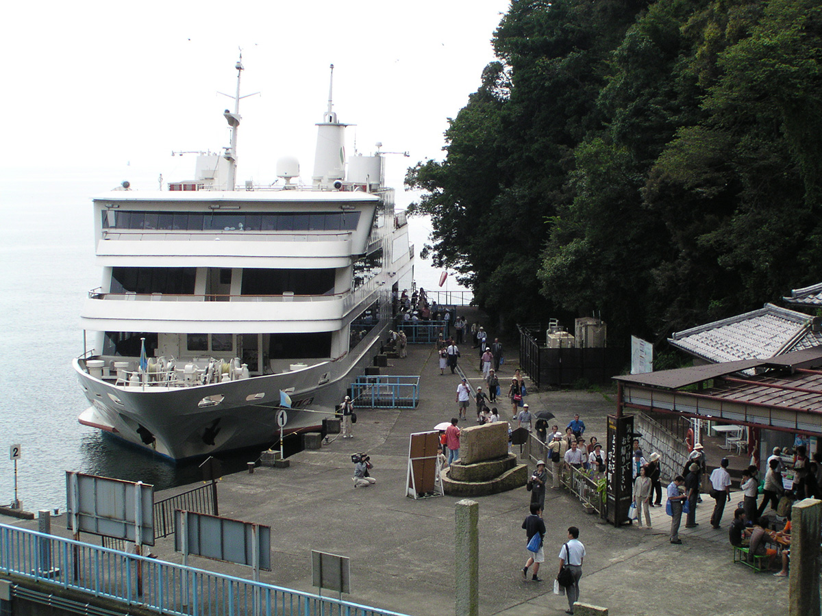 竹生島クルーズ(琵琶湖汽船)