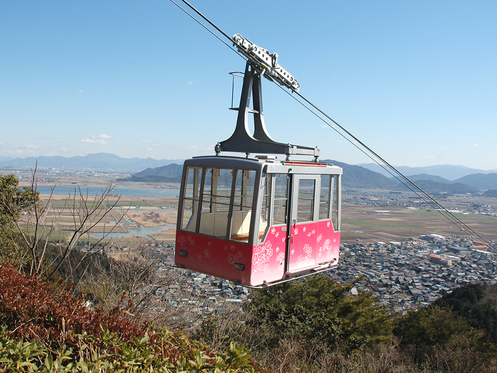八幡山ロープウェー（琵琶湖国定公園）